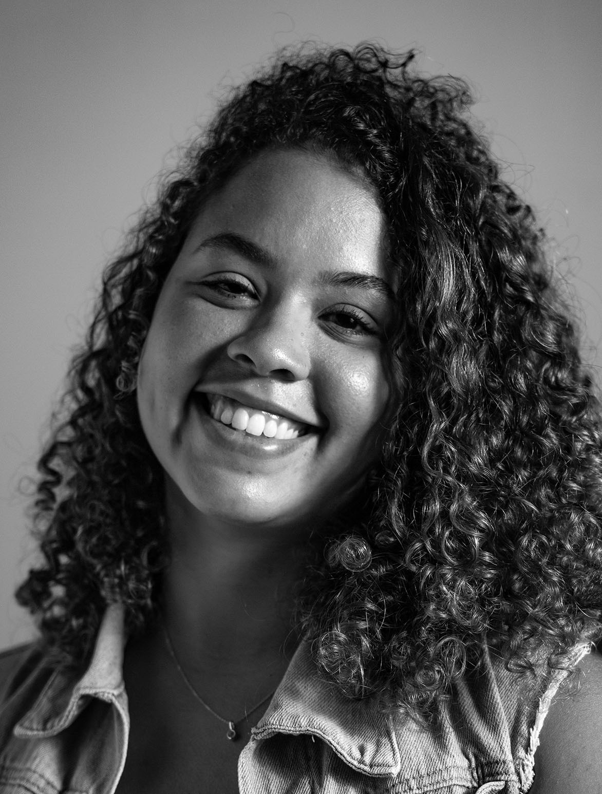 Letícia Ramalho, diretora e mestranda do PPGCOM